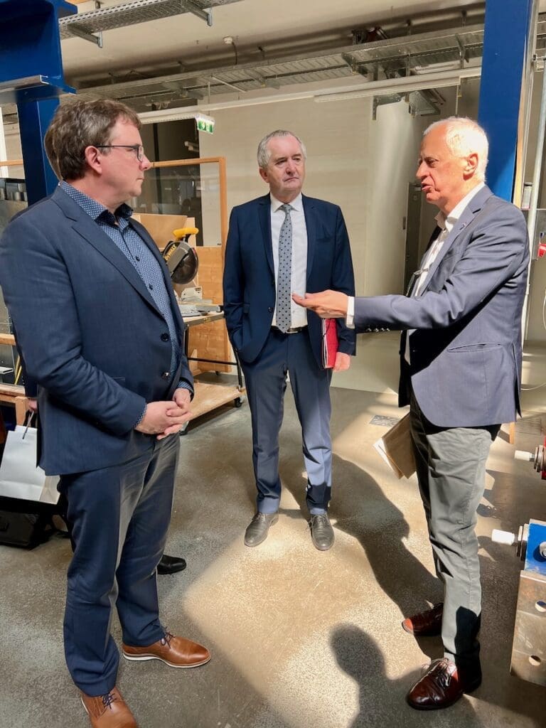 Gelungener Besuch in Graz 1 Holzbau Kompetenz Sachsen GmbH – 1 1