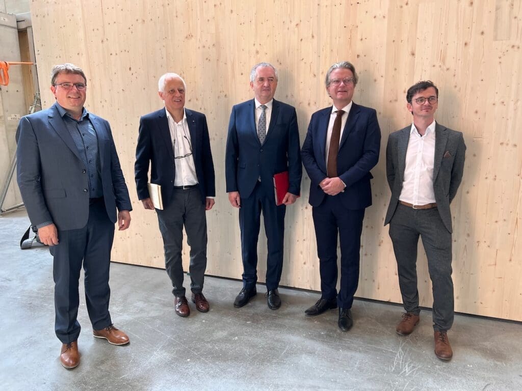 Gelungener Besuch in Graz 2 Holzbau Kompetenz Sachsen GmbH – 2